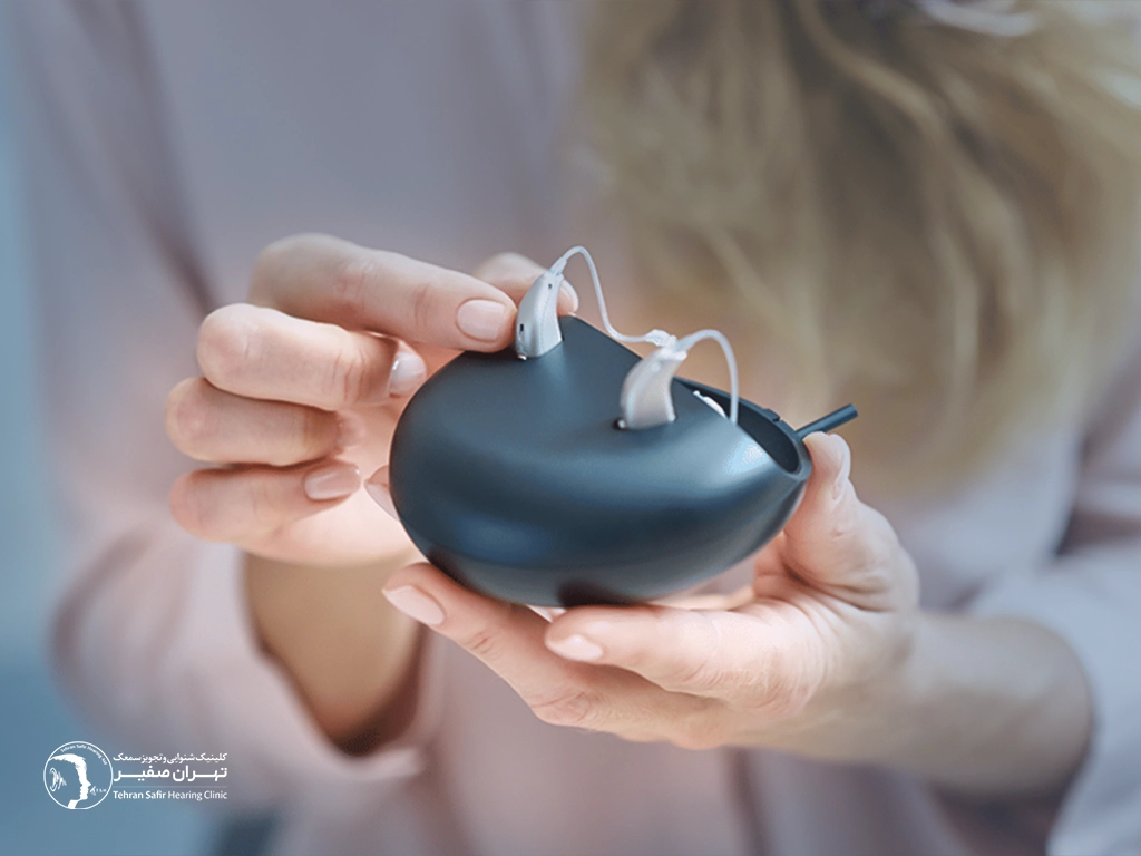 نحوه مراقبت از سمعک در خانه